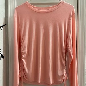 Old Navy Active long sleeve womens shirt